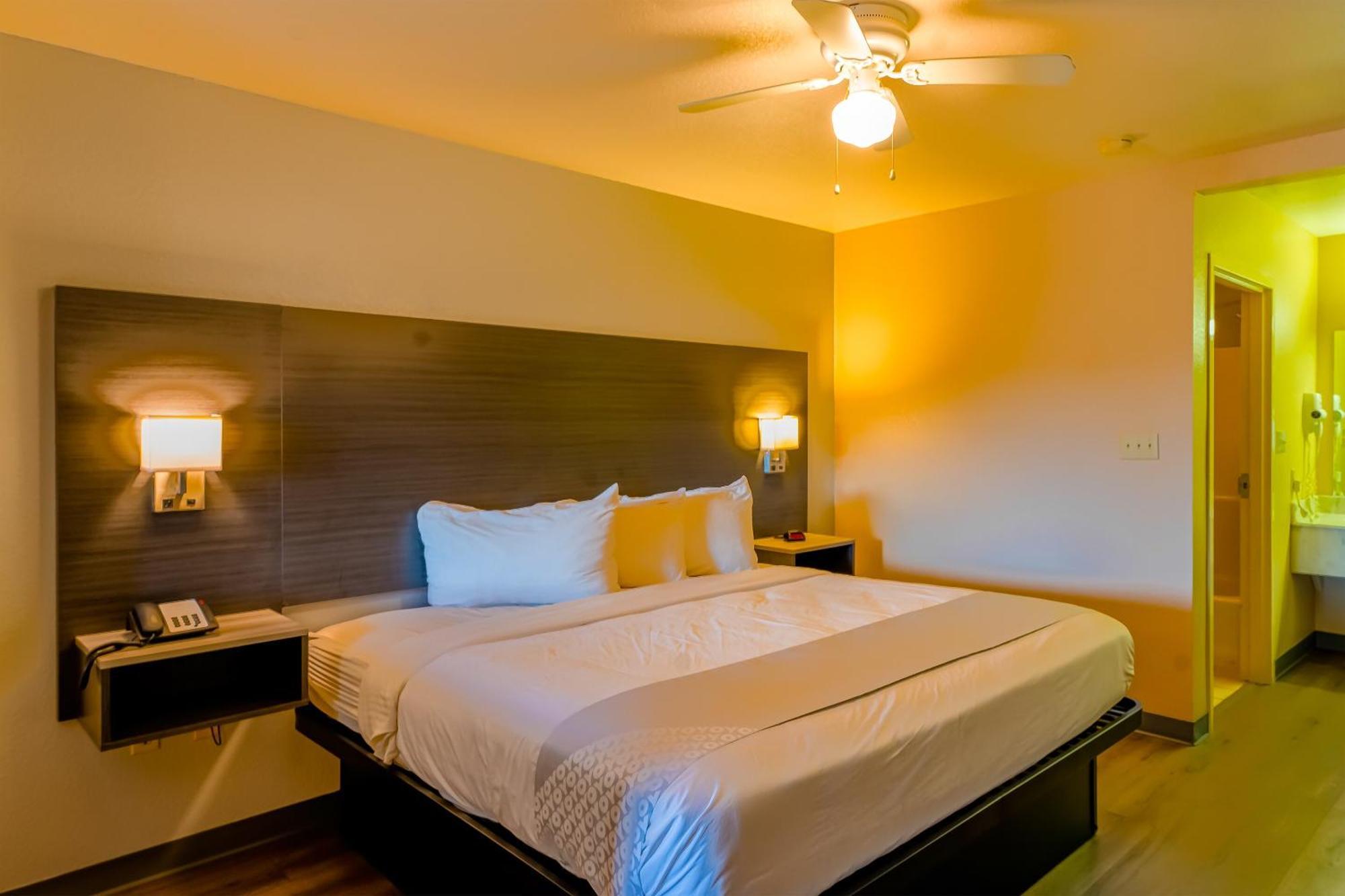 Oyo Hotel Yoakum West Kültér fotó