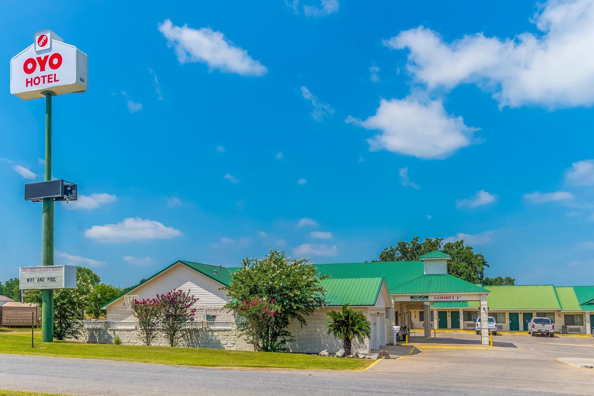 Oyo Hotel Yoakum West Kültér fotó