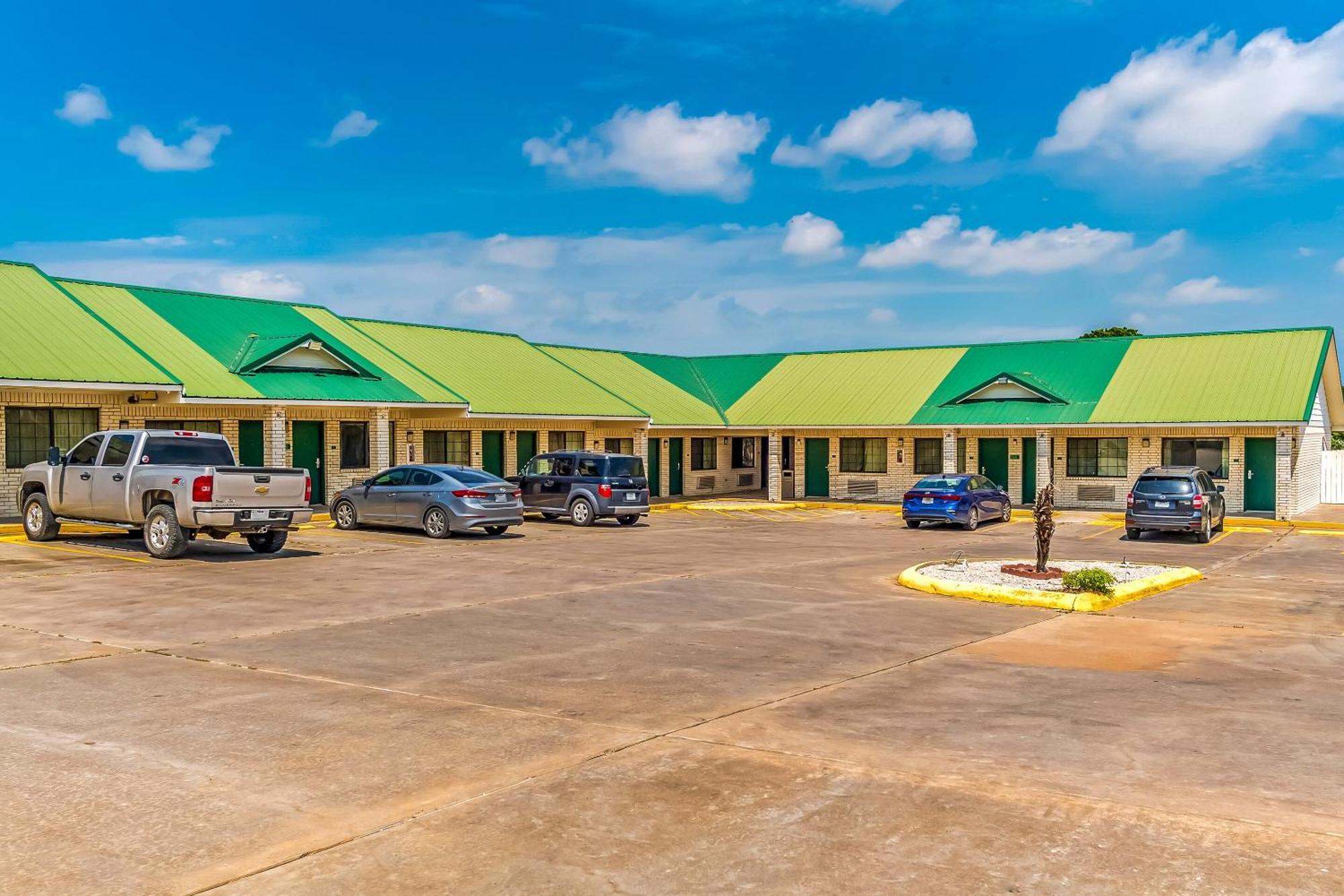 Oyo Hotel Yoakum West Kültér fotó